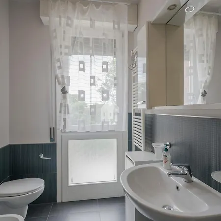 Appartamento Modern Apartment With Shared Swimming Pool
