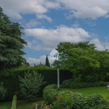 Modern Apartment With Shared Swimming Pool Appartamento Desenzano del Garda